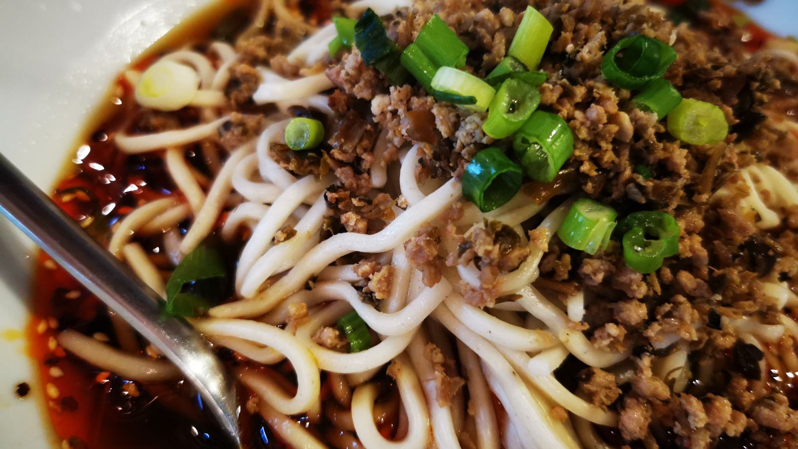 บะหมี่เสฉวน (Dan Dan Noodles – 担担面)