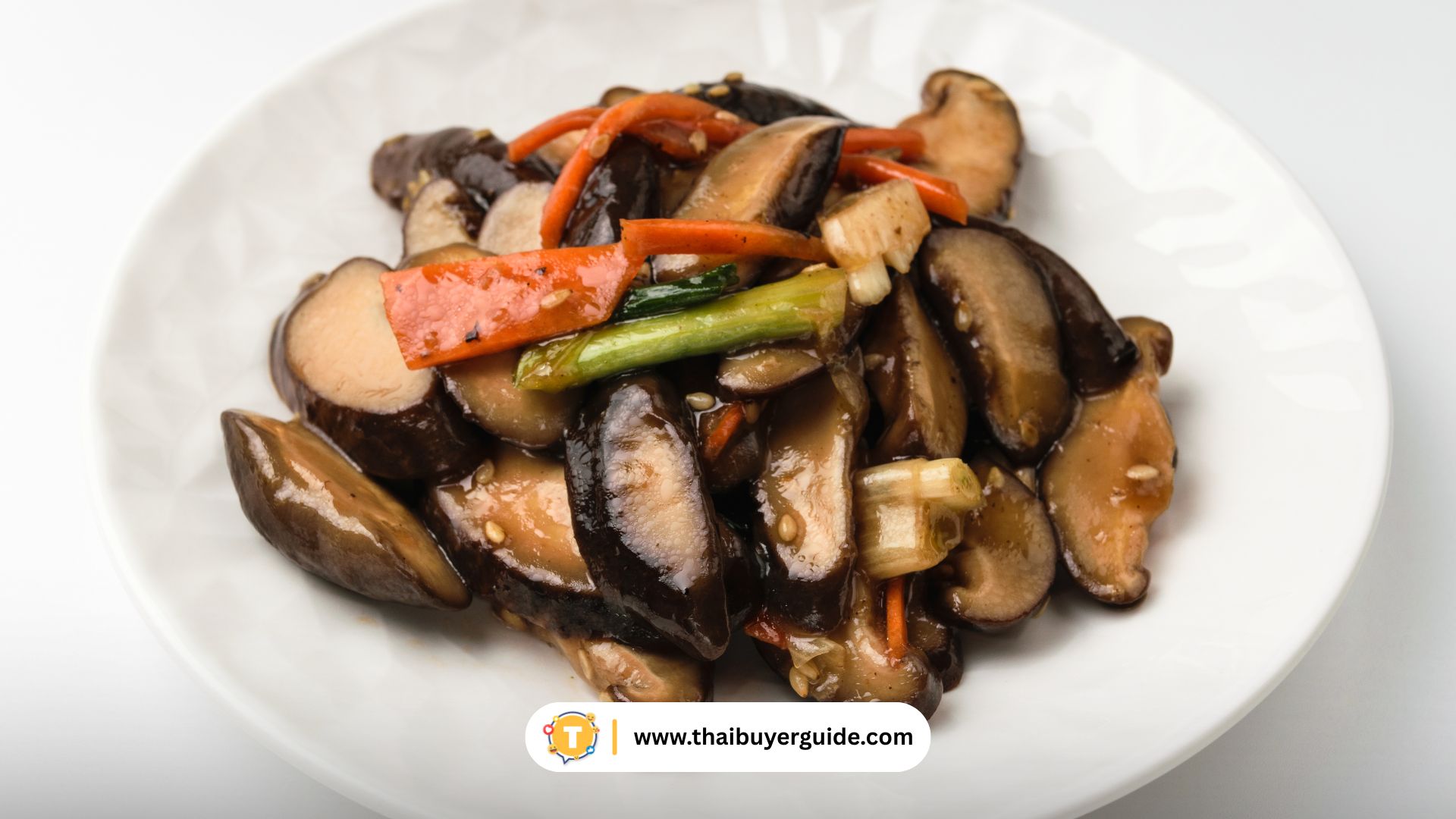 เห็ดป่าผัดรวม (Wild Mushrooms)