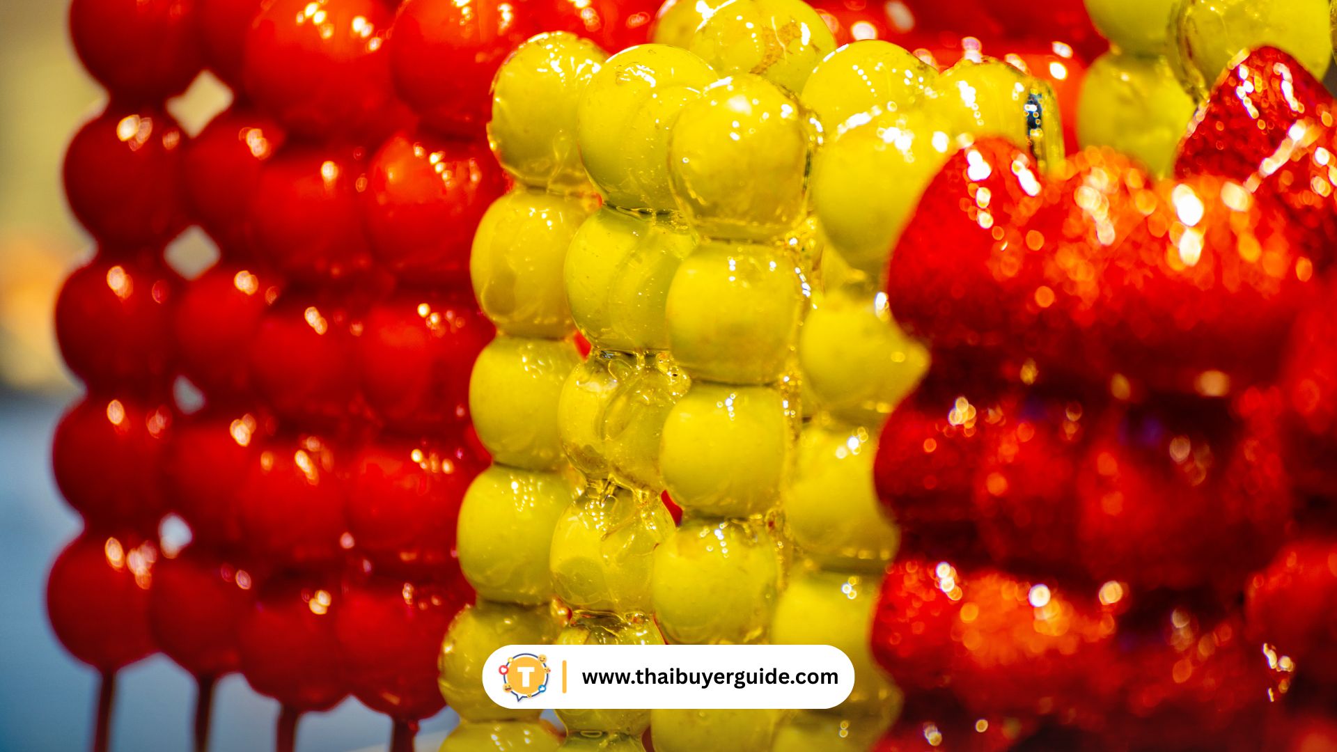 糖葫芦 (Tanghulu)