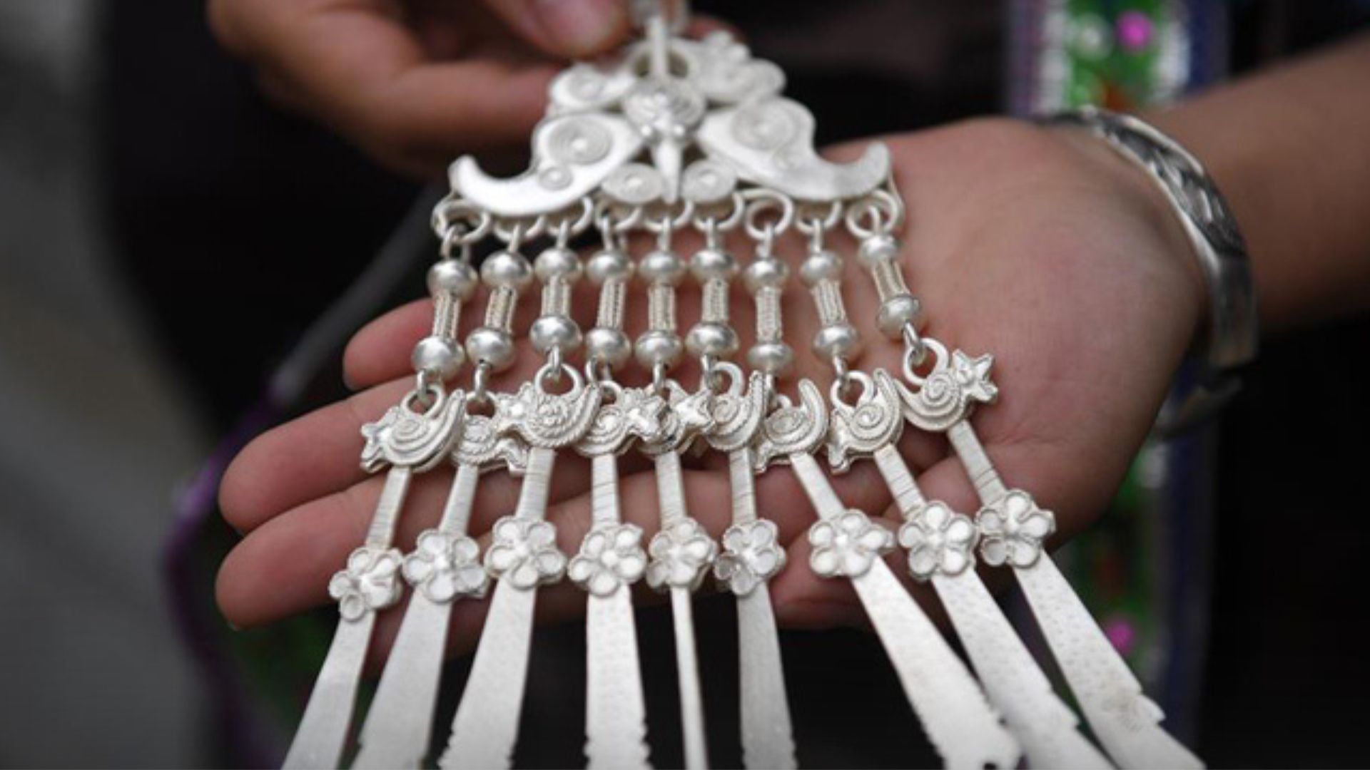 เครื่องเงินชนเผ่า (Silver Jewelry)