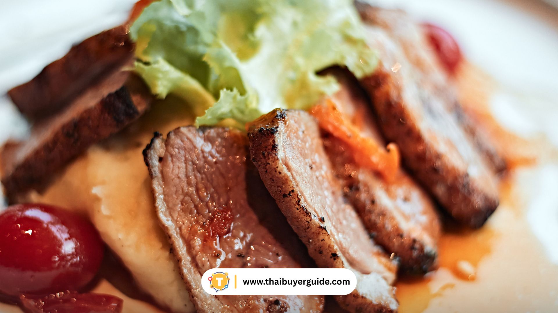 เป็ดรมควันสไตล์ฮาร์บิน (哈尔滨熏鸡 / Smoked Chicken)