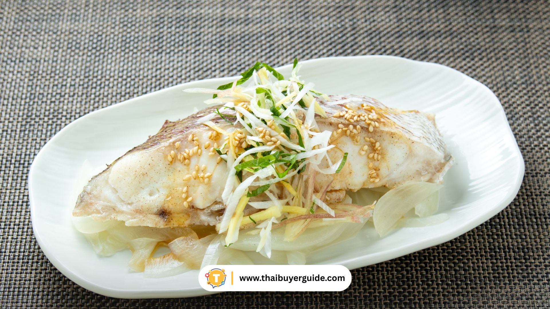 ปลานึ่ง/ปลาต้มสไตล์เหลียวหนิง (Steamed or Braised Fish)