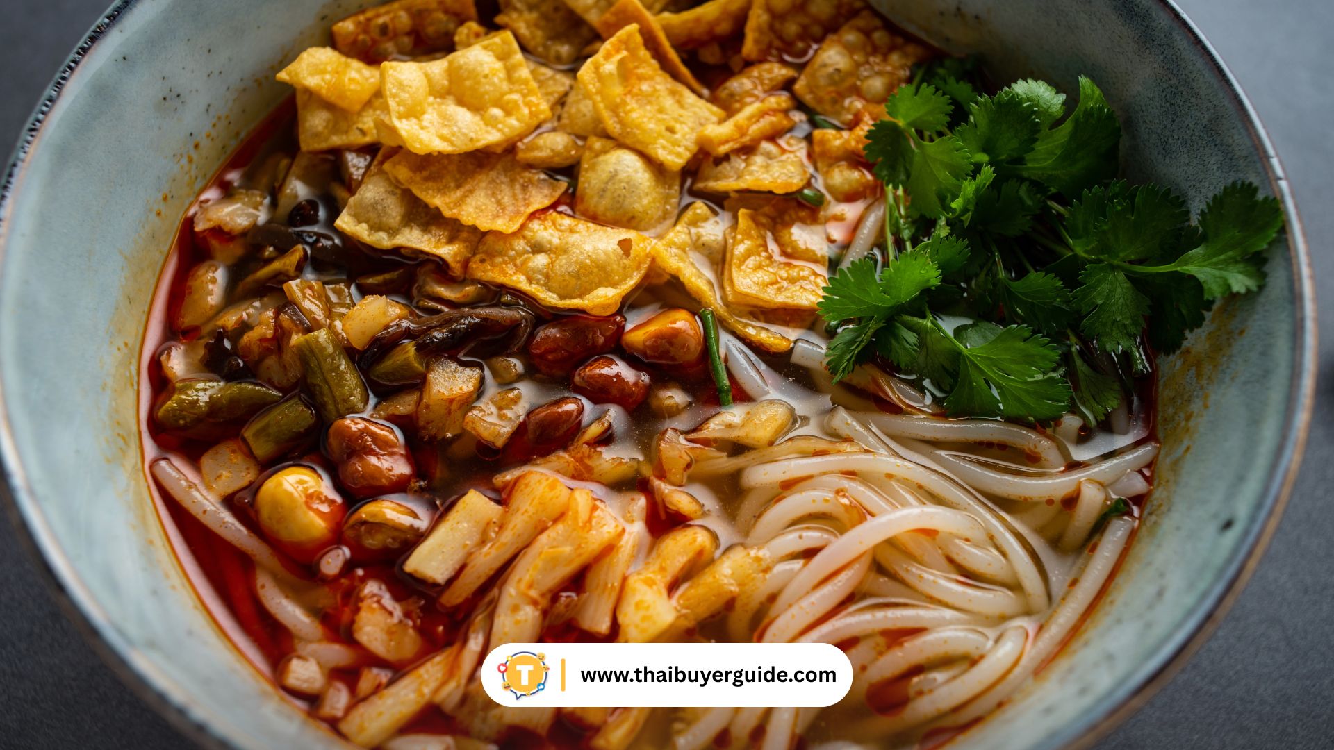 螺蛳粉 (Luósīfěn)