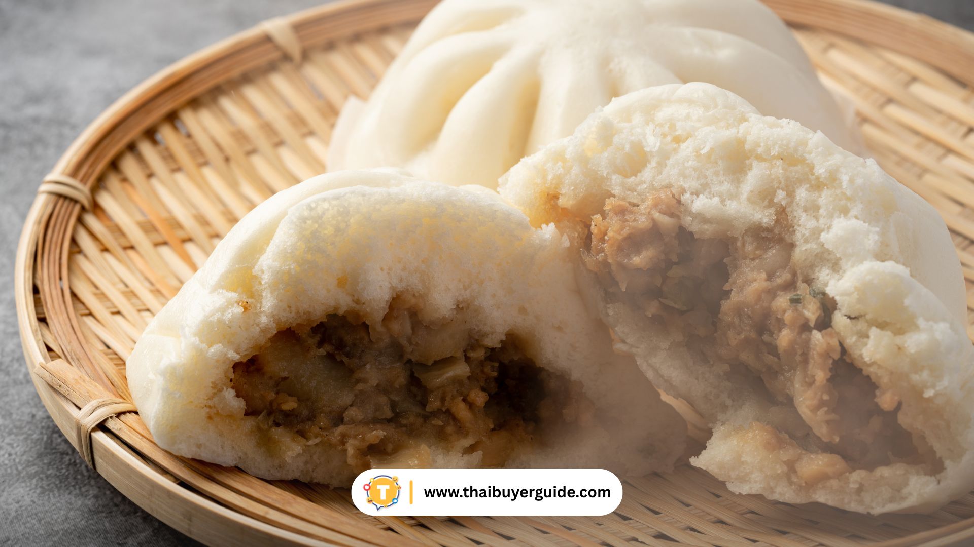 เปาลั่วหยาง (Luoyang Steamed Buns)