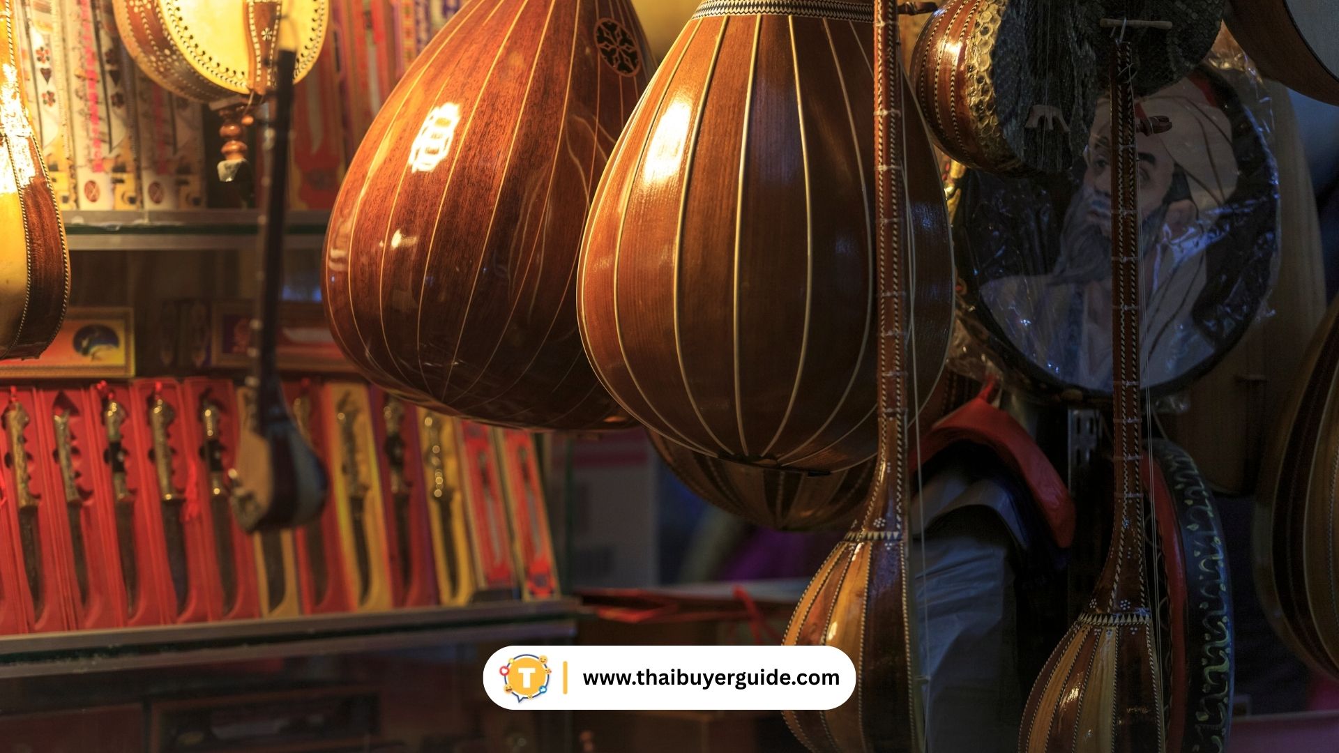 เครื่องดนตรีพื้นเมือง (ของตกแต่ง)